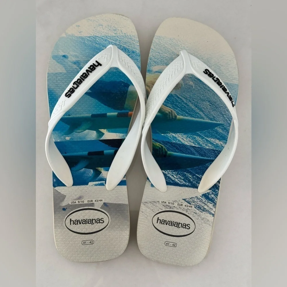 Havaianas gently used